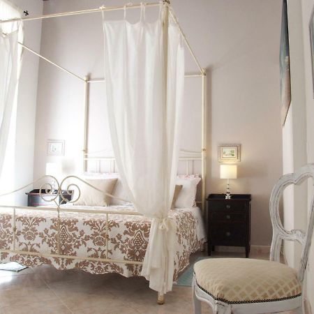New Romantic Suite Cagliari Buitenkant foto